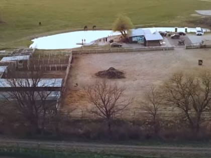 В селе Солдато-Александровском Советского округа действует уникальный этнический стан «Казачья поляна», на котором проходят масштабные казачьи мероприятия