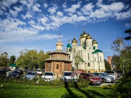 Престольный праздник отметил храм преподобного Серия Радонежского в краевом центре