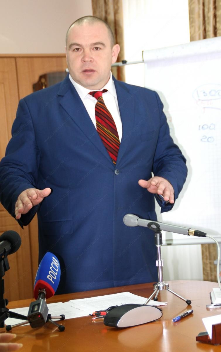 михаил анатольевич миненков. миненков михаил анатольевич невинномысск. мэр невинномысска миненков. мэр города невинномысска. миненков мэр города невинномысска.