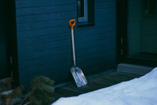 Vue 2 de Fiskars Pelle Neige