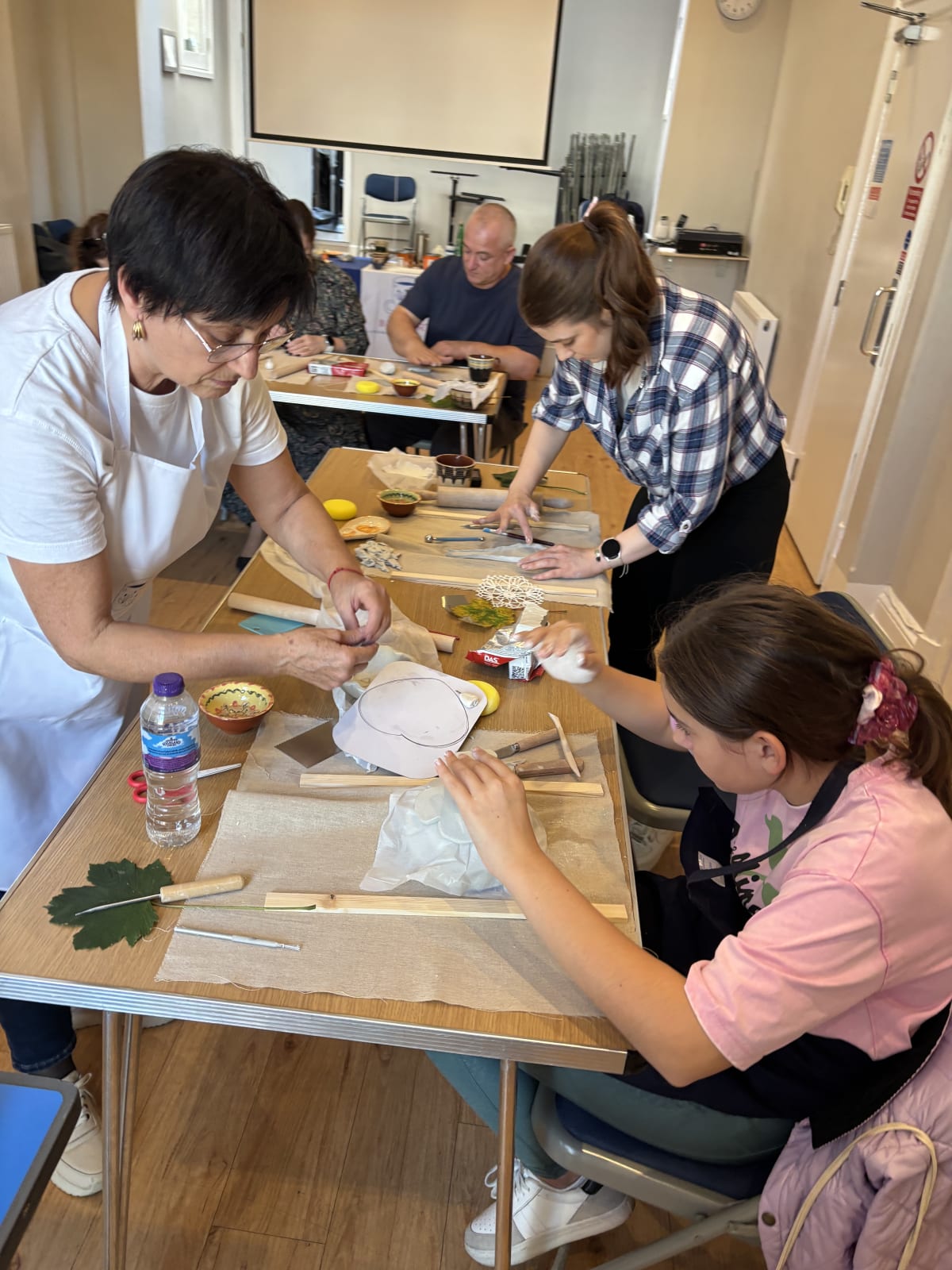 Coming Soon: Leaf Trinket Dish Workshop — hands-on ceramic workshop in Wimbledon, London
