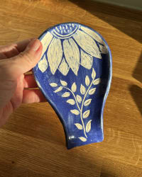 Handmade Blue Sunflower Ceramic Spoon Rest – Botanical Pottery Kitchen Rest – view 2