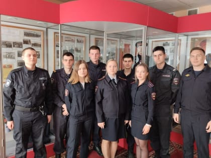 Молодые сотрудники полиции Люберец ознакомились с Музеем милиции