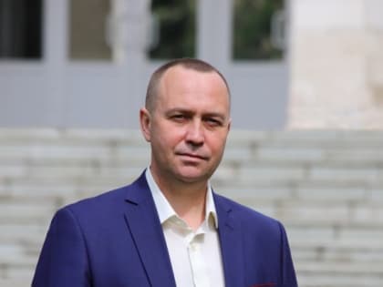 С праздником Весны и Труда!