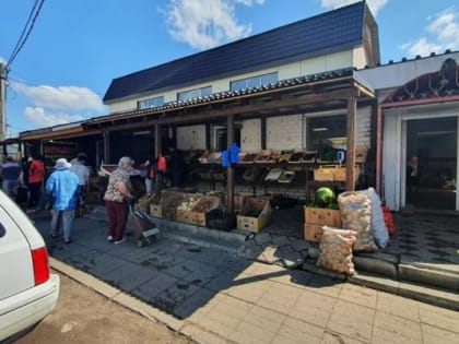 В Тучково выявлены незаконные торговые объекты