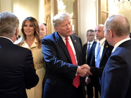 Трамп назвал обвинения против себя политическим преследованием