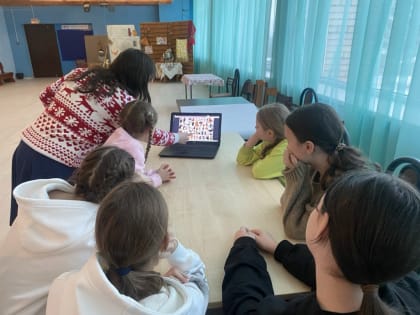 11 февраля в Муриковском Доме культуры для детей была подготовлена и проведена мультвикторина Угадай героя мультфильма