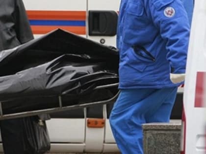 В Серпухове, выпав из окна, погибла уроженка Узбекистана