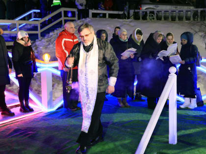 В студеную воду с горячим сердцем