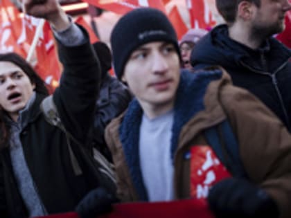 Французы к забастовке привлекут детей