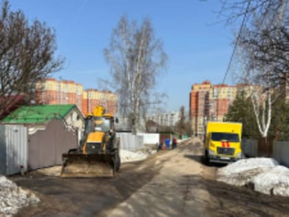 Администрация и водоканал Лобни помогли многодетной маме справиться с подтоплением дома