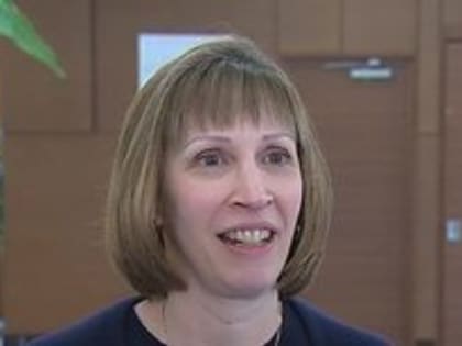 Посол США планирует добиться возобновления выдачи виз в Москве