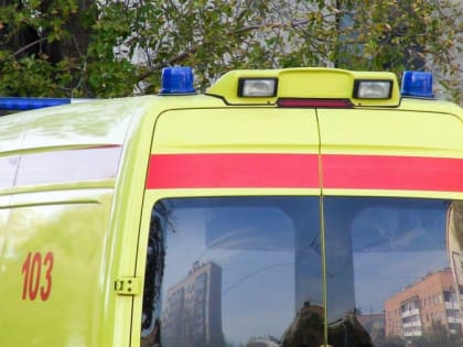 В Москве из автосервиса госпитализировали мужчину с проломленной головой