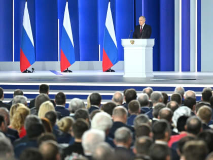 ПРАВО РОССИИ НА ПОБЕДУ: ПОСЛАНИЕ ВЛАДИМИРА ПУТИНА ФЕДЕРАЛЬНОМУ СОБРАНИЮ ОПРЕДЕЛИЛО КУРС РАЗВИТИЯ РОССИИ