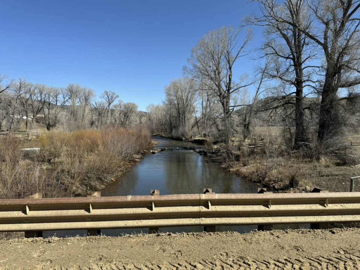 property_data/uP8lg3wlX9a6hdpVRqcy/pictures/[RW] Little Snake River and Battle Creek Confluence_0.jpg