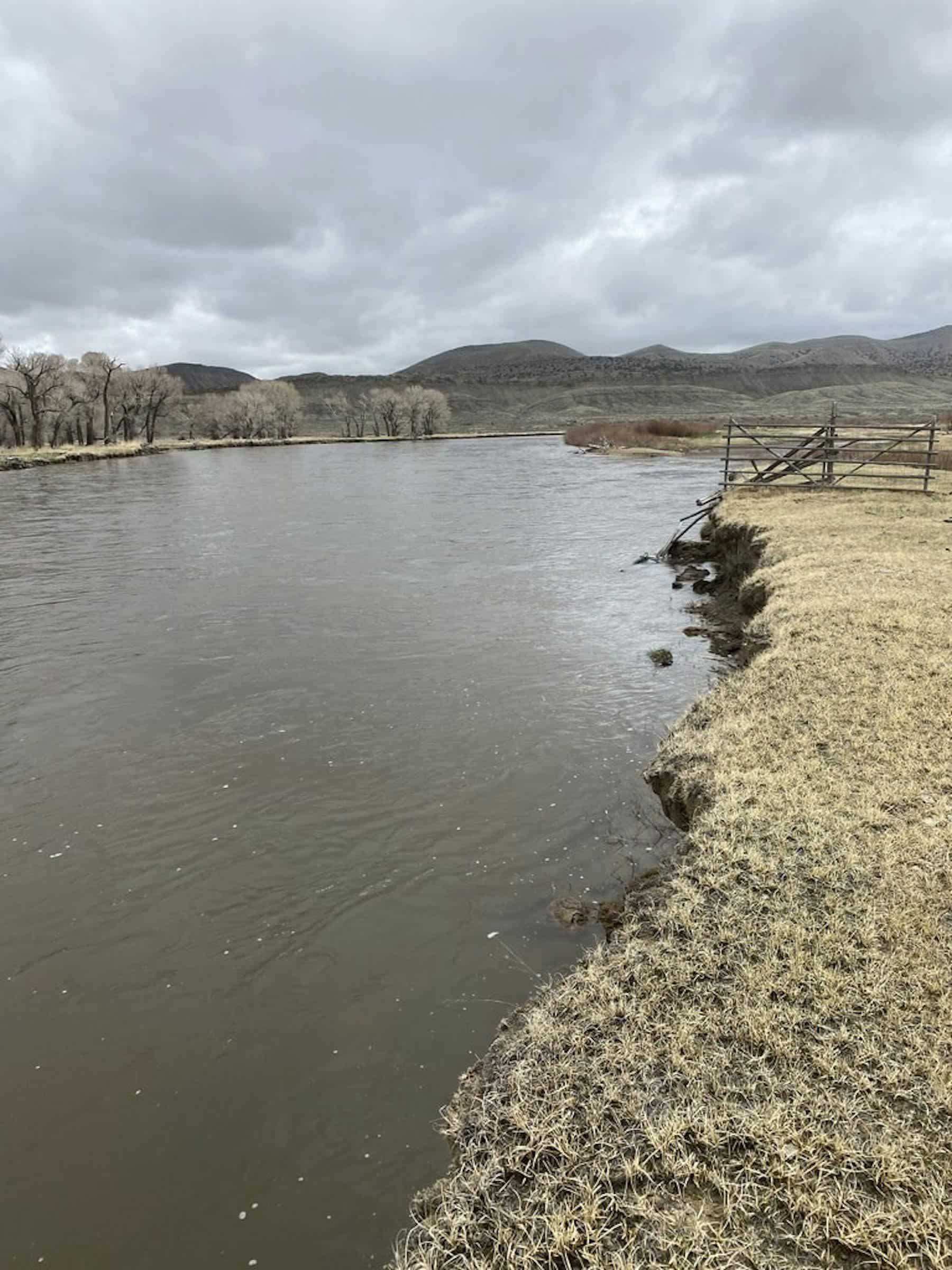 property_data/5LwoMX23e04826Ip43dp/pictures/[RW] North Platte Meandering Ranch_3.jpg