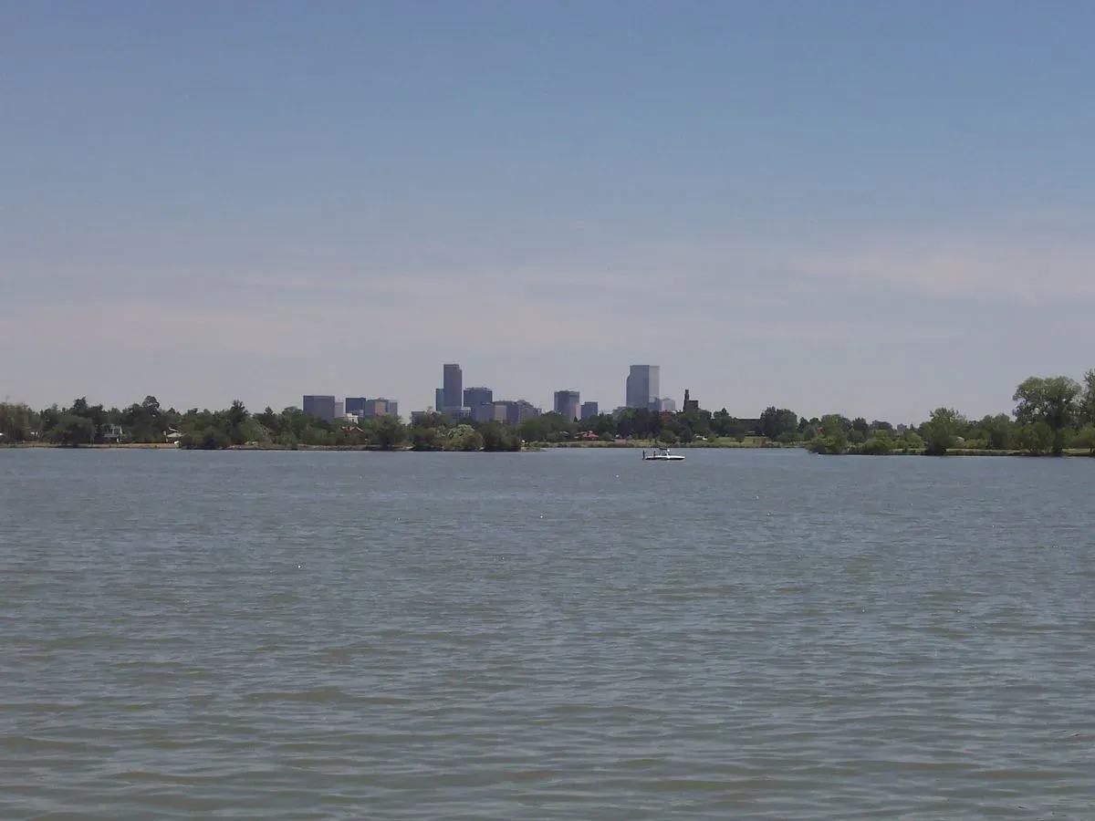 property_data/g5kOSOxhIzS5CB2PzJPi/pictures/Looking_east_from_Sloan's_Lake_towards_Downtown_Denver_(1_July_2008)_1200x1200.webp