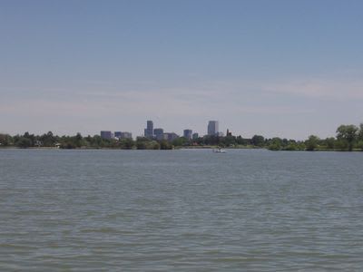 property_data/g5kOSOxhIzS5CB2PzJPi/pictures/Looking_east_from_Sloan's_Lake_towards_Downtown_Denver_(1_July_2008)_400x400.jpeg