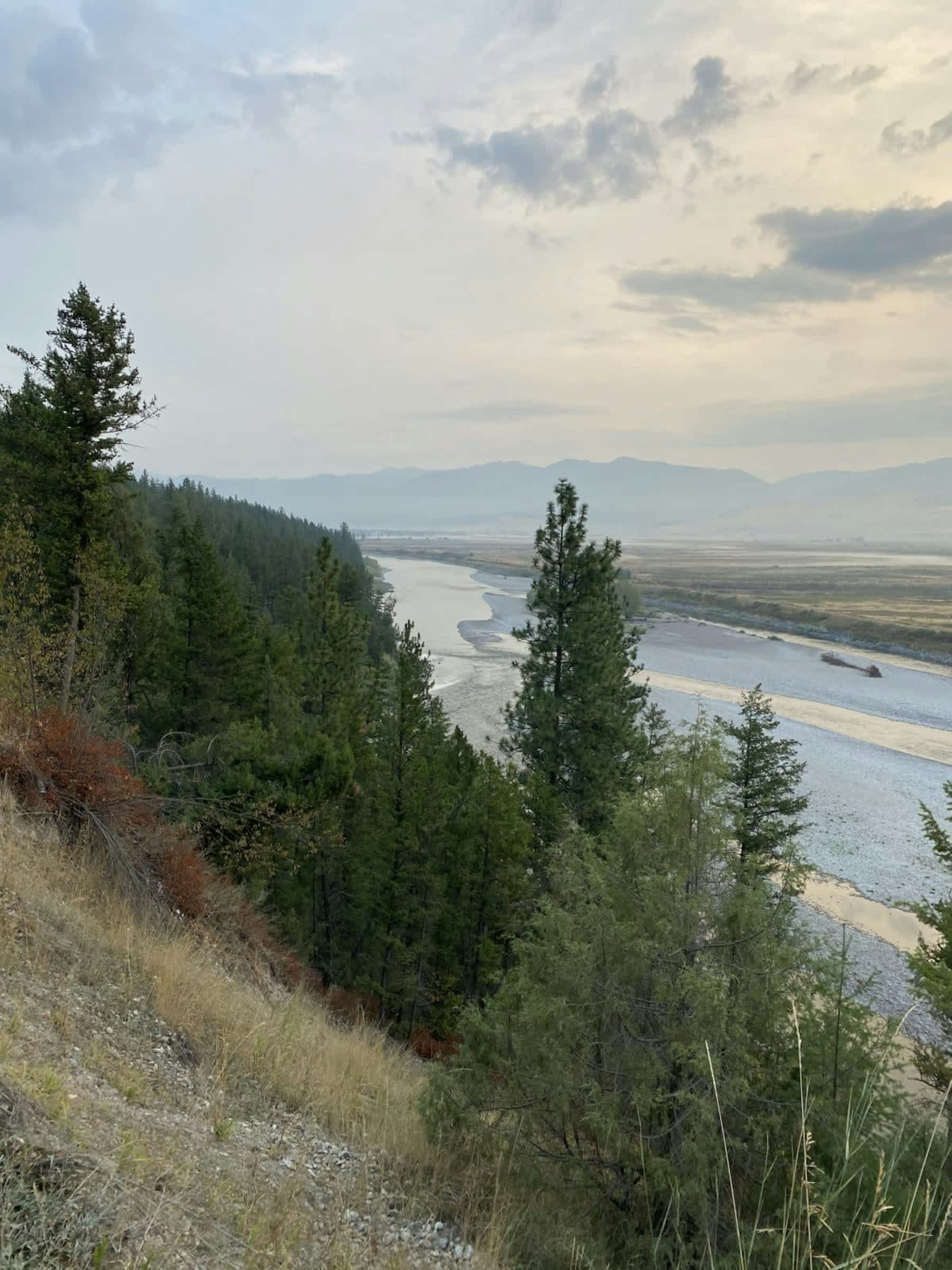 property_data/wqHUBjS5bS5kI4wyiGTd/pictures/[RW] Clark Fork Overlook Ranch_4.jpg