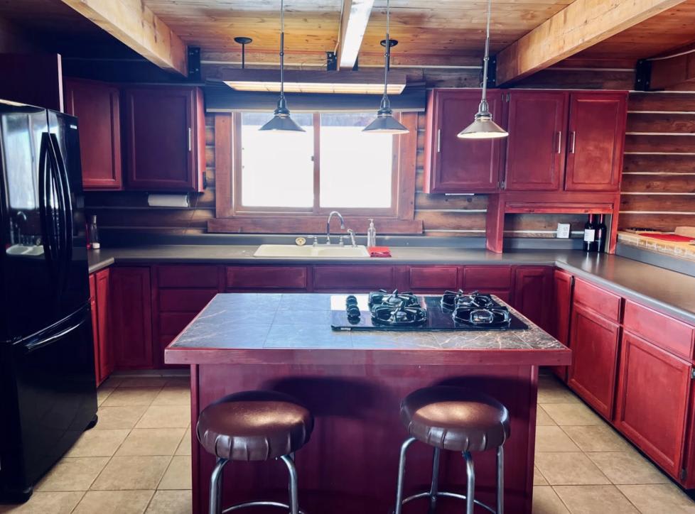 property_data/KA0PO8P1GRr7On1msUBR/pictures/Screenshot 2026-03-27 120529.jpg