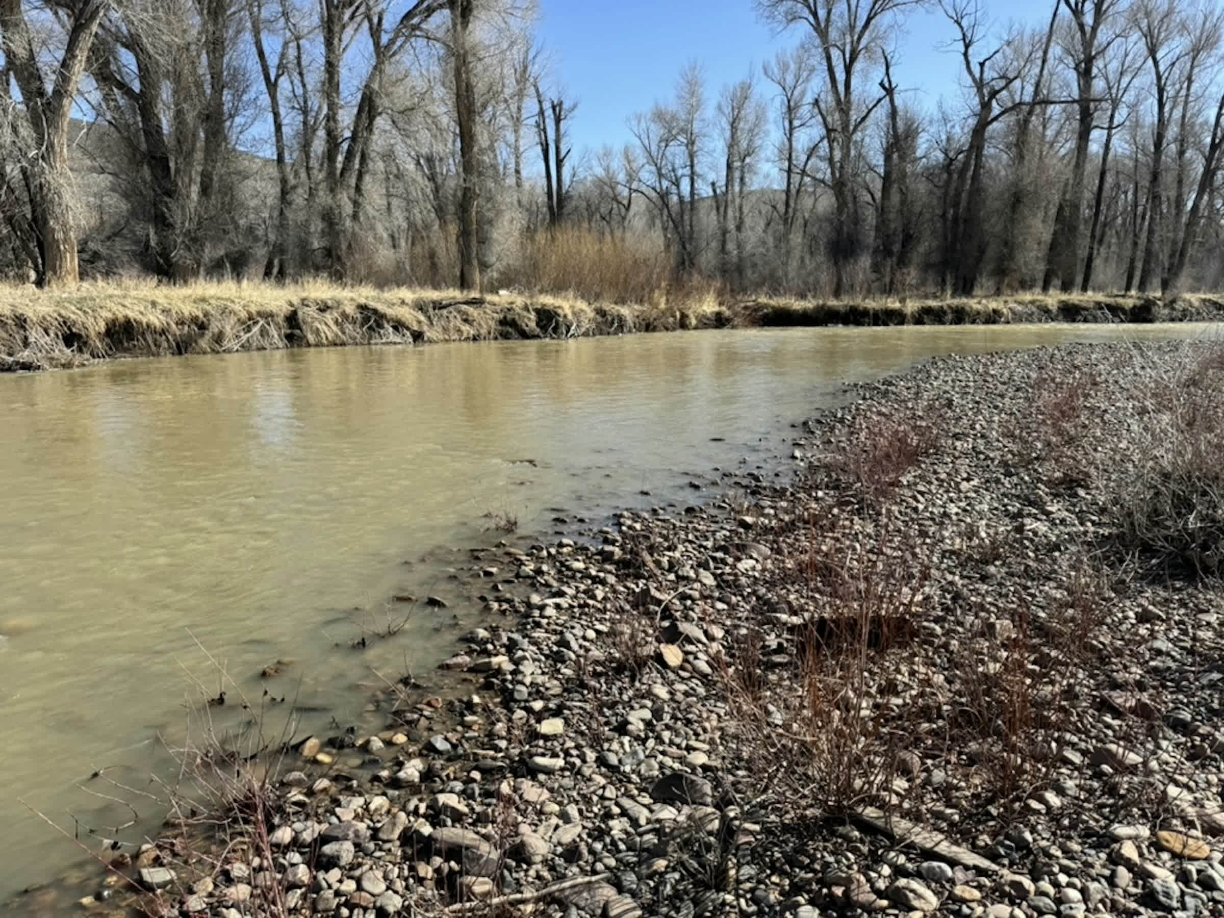 property_data/O287JK7sAVUUKmtCc8Hi/pictures/[RW] Little Snake River_2.jpg