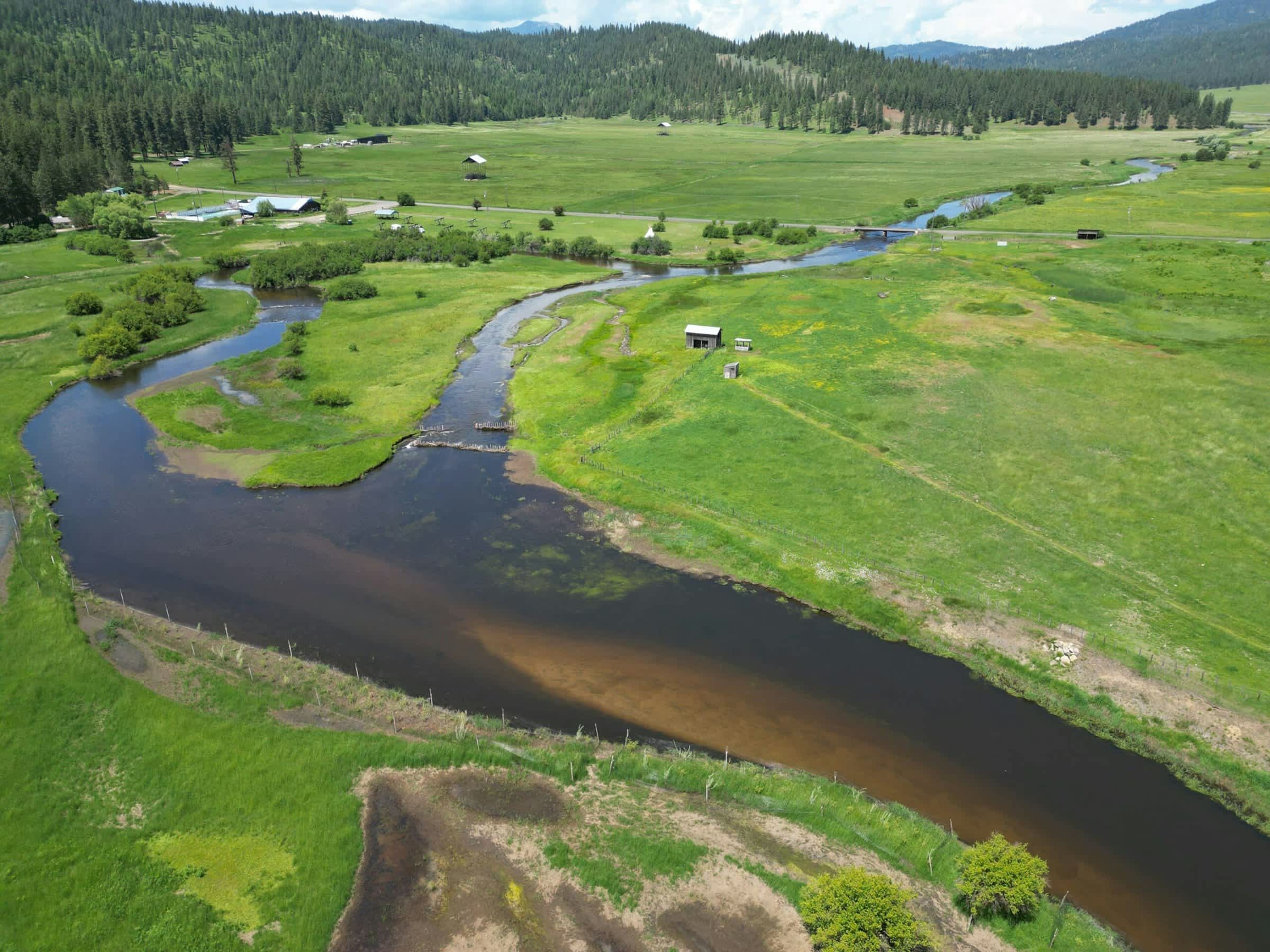 property_data/eTtCiR8gm9aZbvM1TZlC/pictures/[RW] Hot Springs Ranch_1.jpg