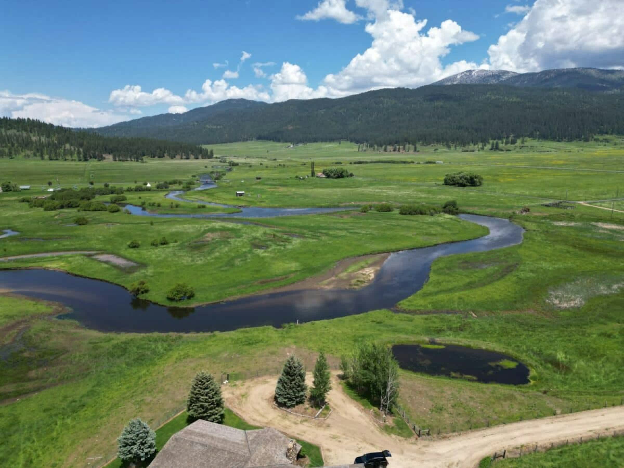 property_data/eTtCiR8gm9aZbvM1TZlC/pictures/[RW] Hot Springs Ranch_4.jpg