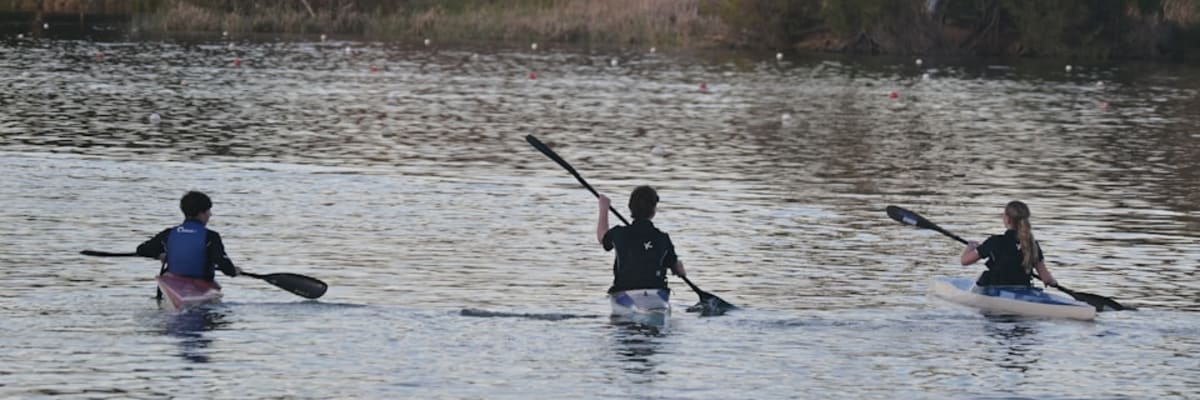 Rowing boat on calm water - representing the Korean proverb