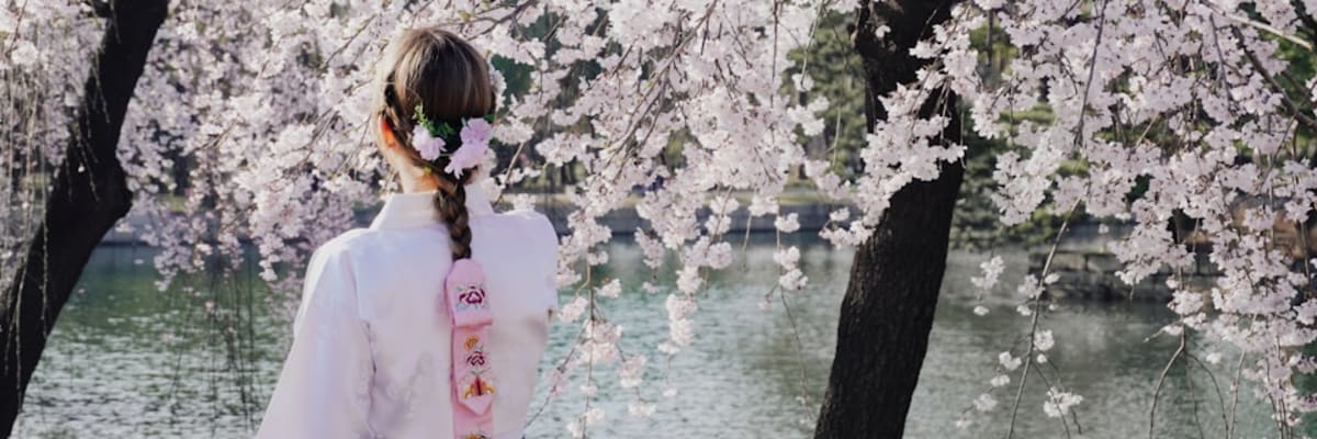 Colorful hanbok at Gyeongbokgung Palace Seoul