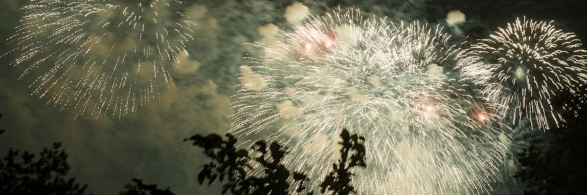 Yeouido Seoul fireworks festival over Han River