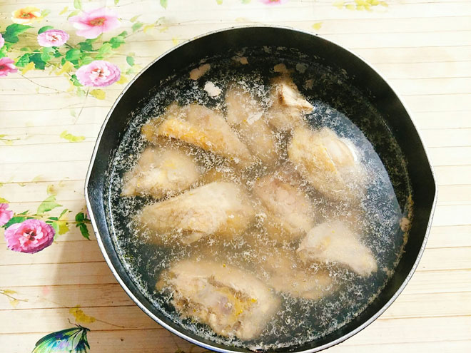 Công thức cho món canh gà nấu dầu mè bổ dưỡng, thơm ngon nhất quả đất - 4