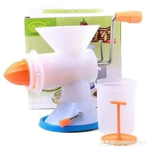 Manual grinder