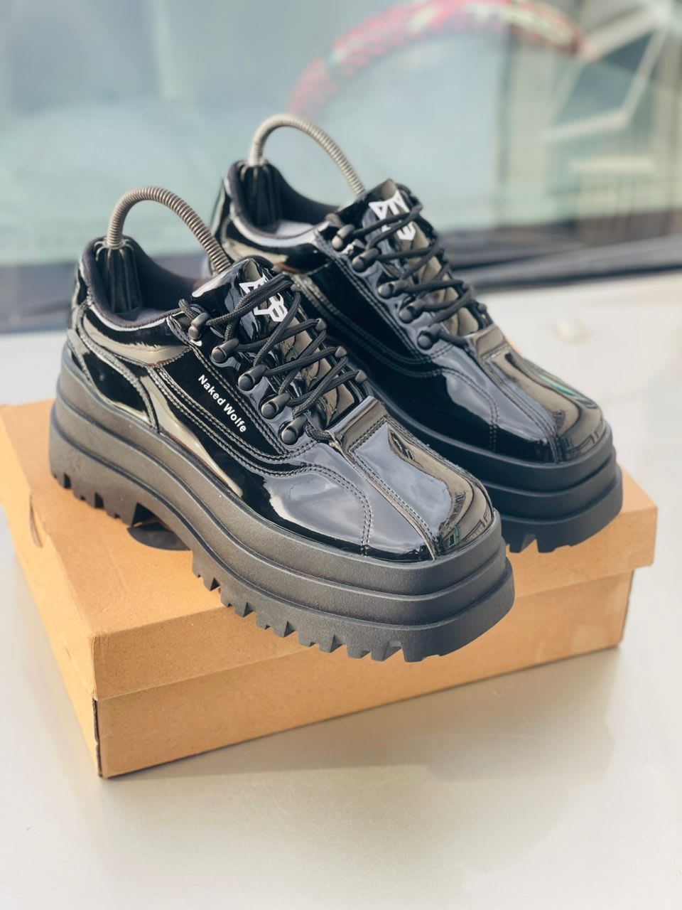 Corporate shoes