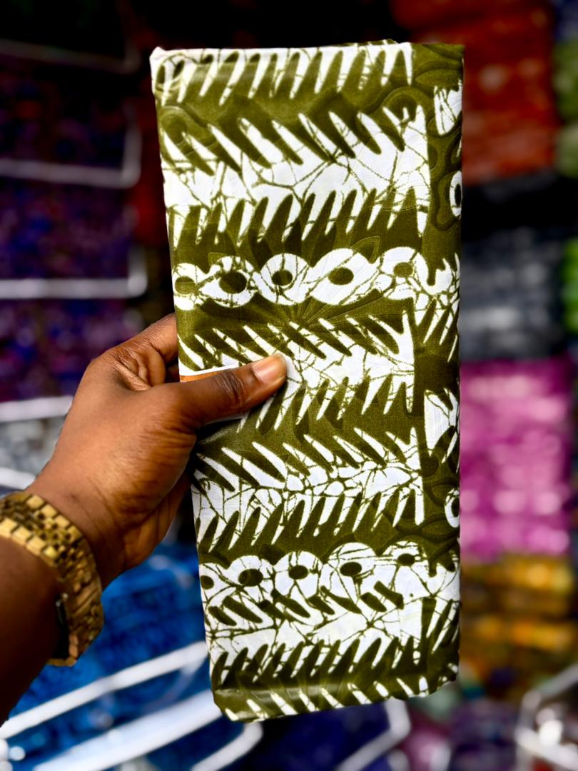 Luxury big polish Kampala available