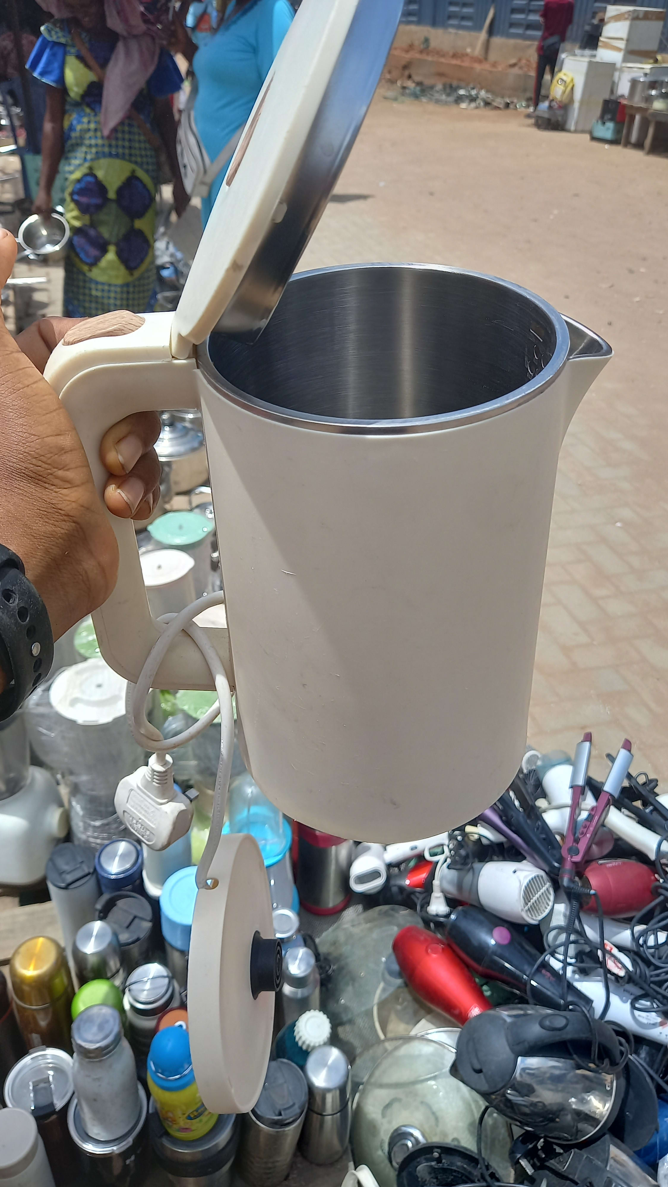Electric jug