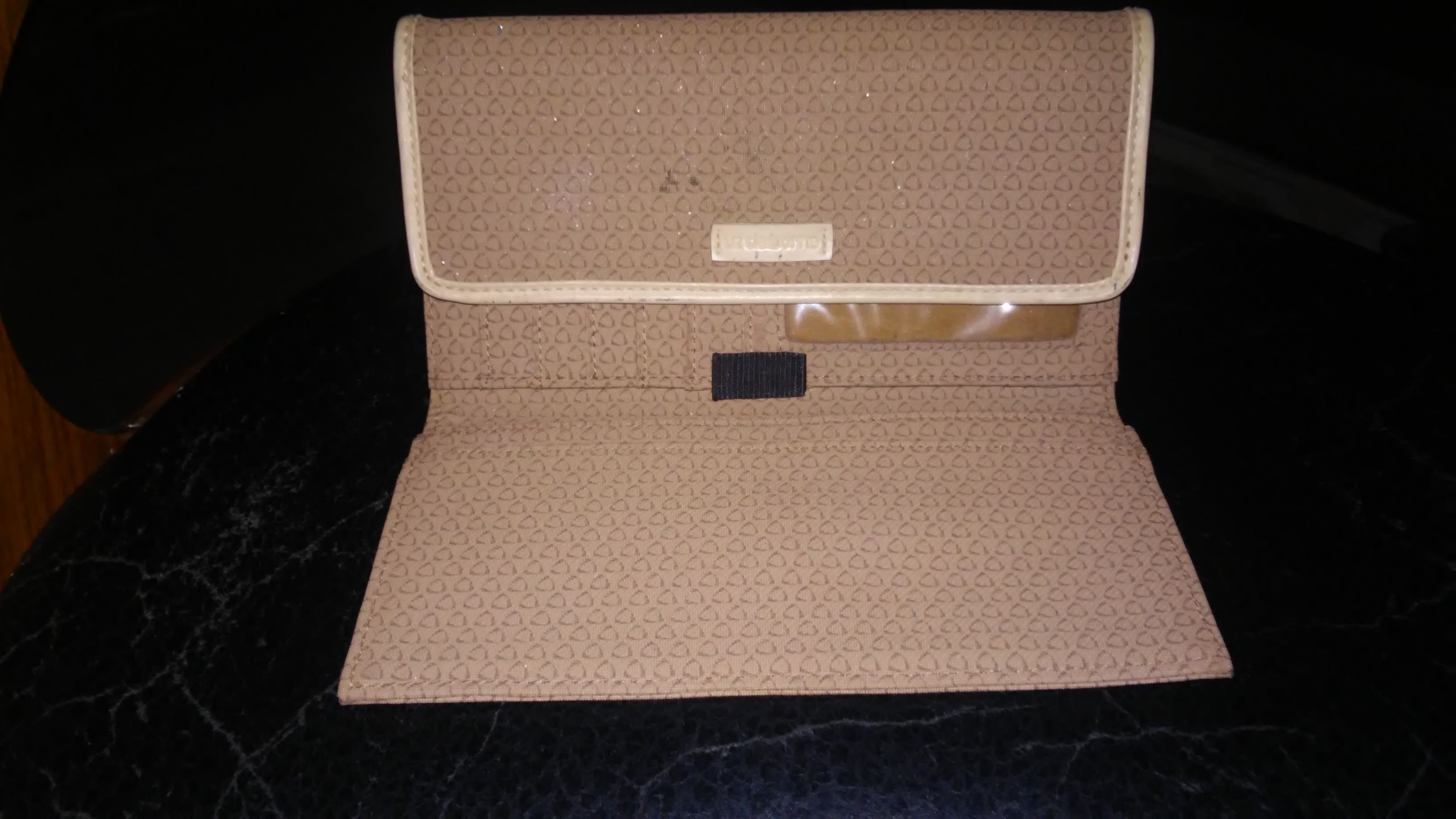 Unique &amp; Beautiful Wallet