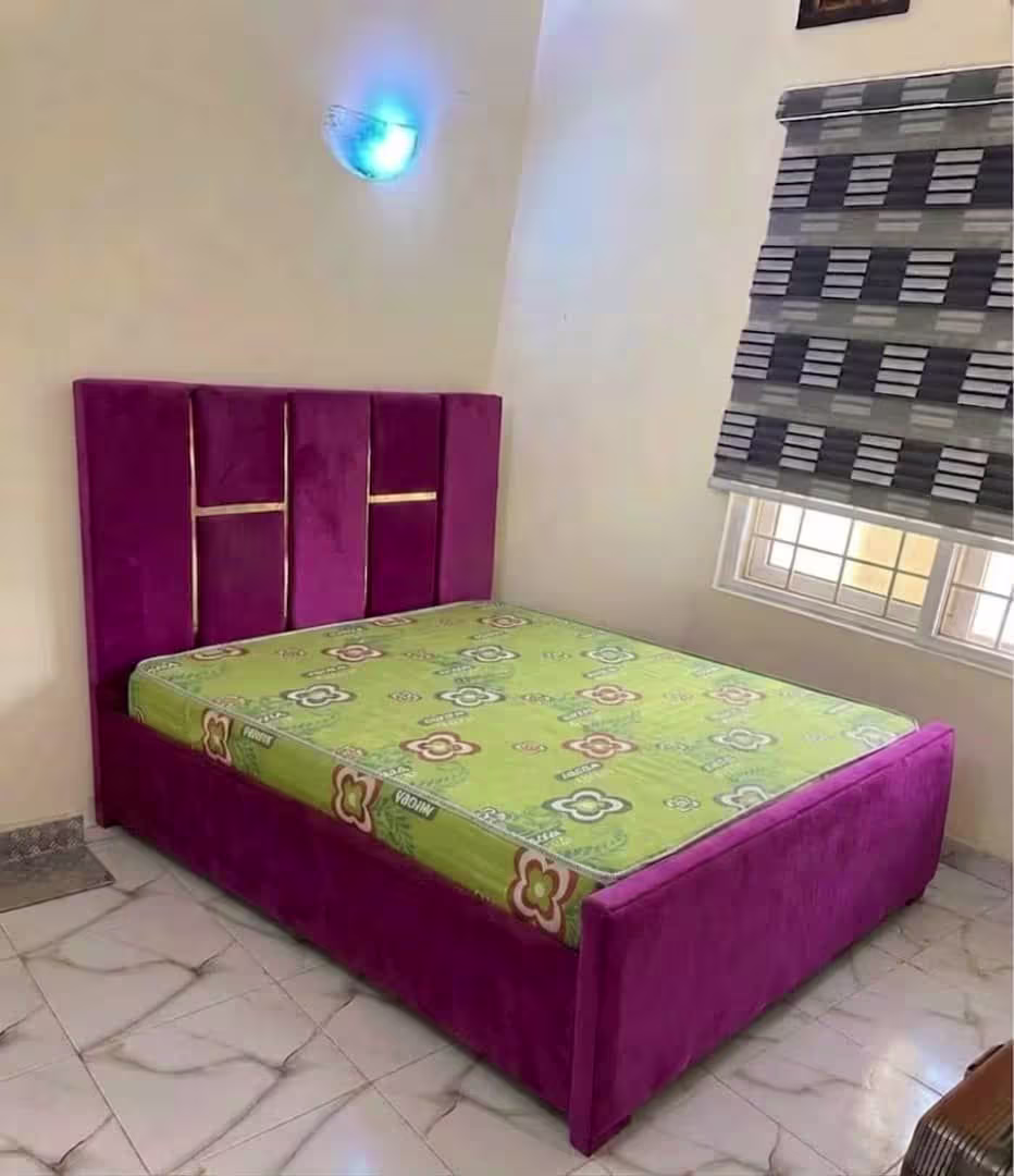 4 by 6 Orthopedic mattress and bedframe