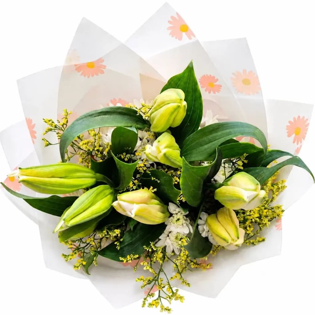 Lemon Serenity Lilies & Limonium
