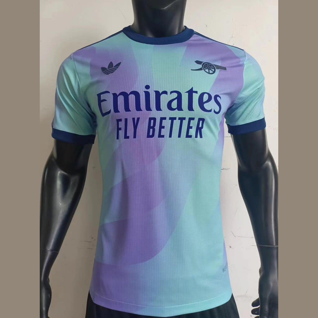 Arsenal Third 24 - 25