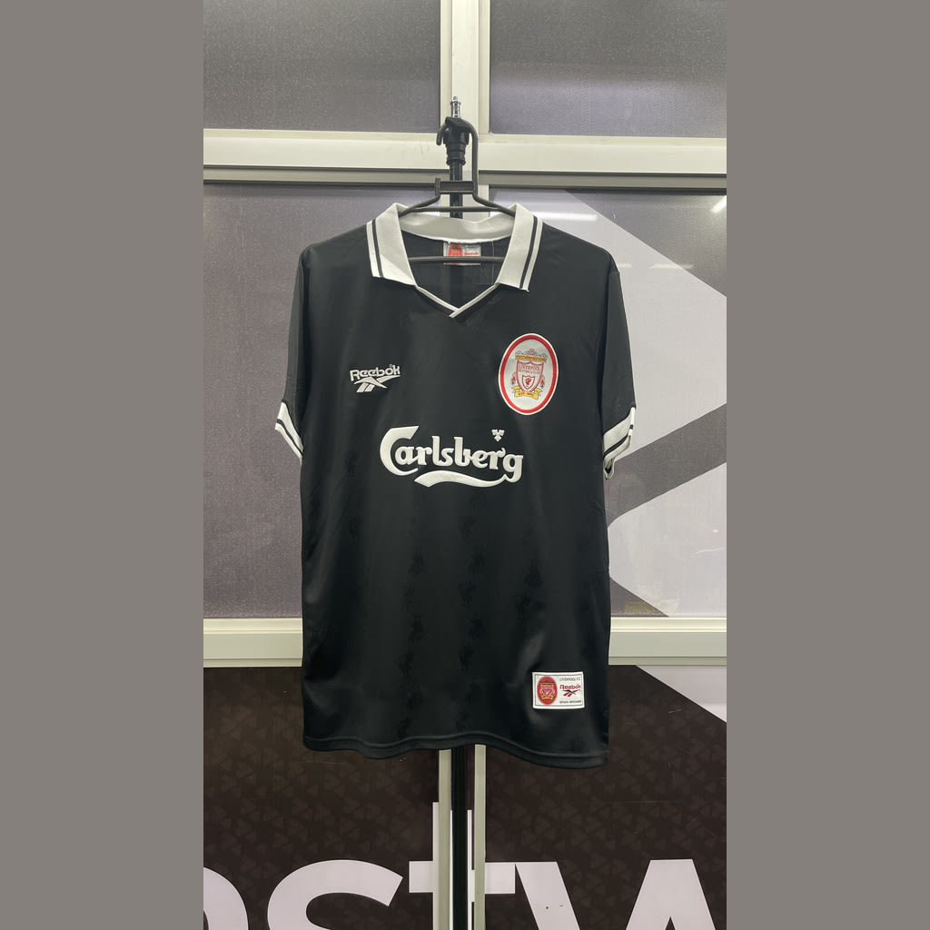 Liverpool Black Carlsberg