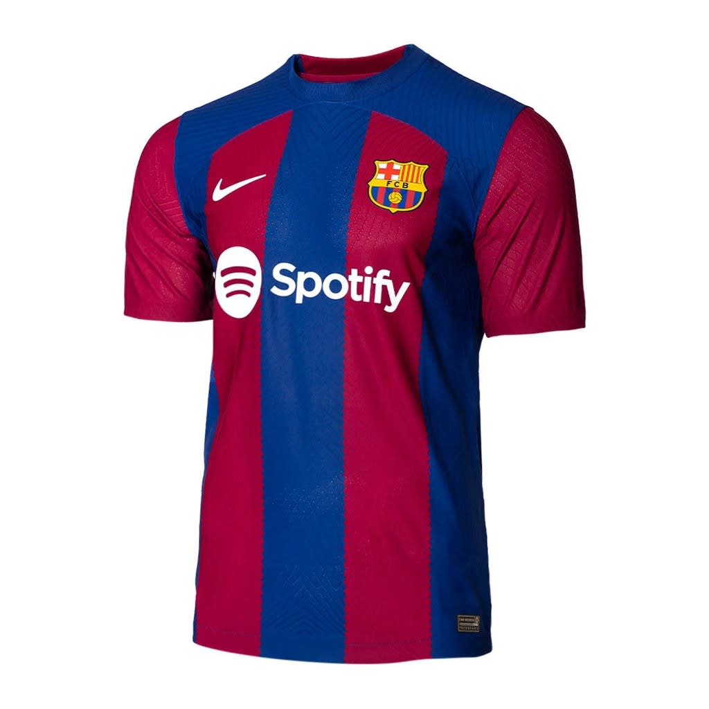 Barcelona Home 23 - 24