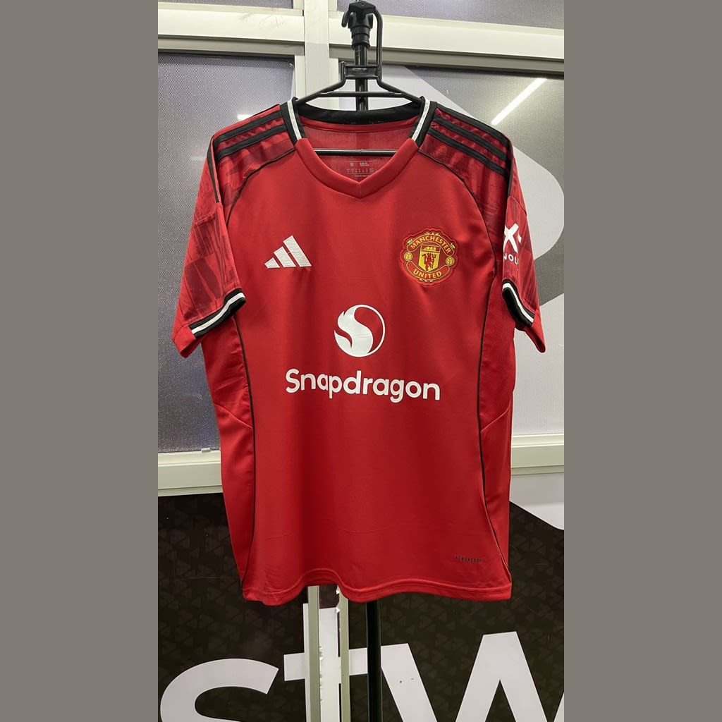 Man u home 25 - 26 fan kit - view 1