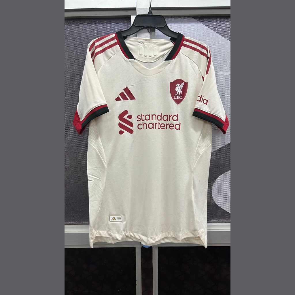 Liverpool Away 25 - 26 Cream - view 1