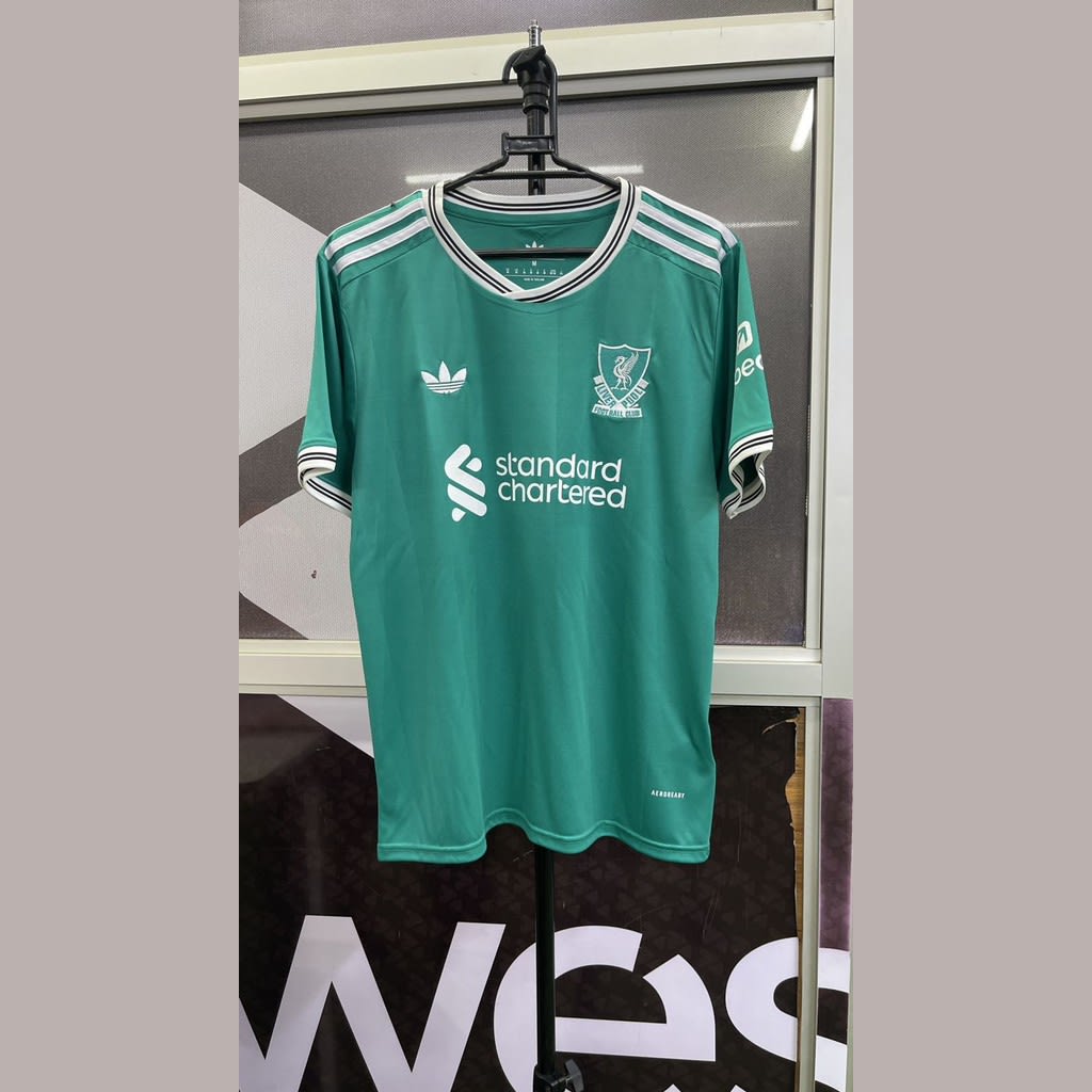 Liverpool 3rd (green) 25 - 26 fan kit - view 1