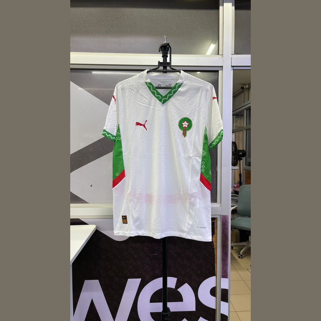 Morocco white 25 - 26 player kit - view 1