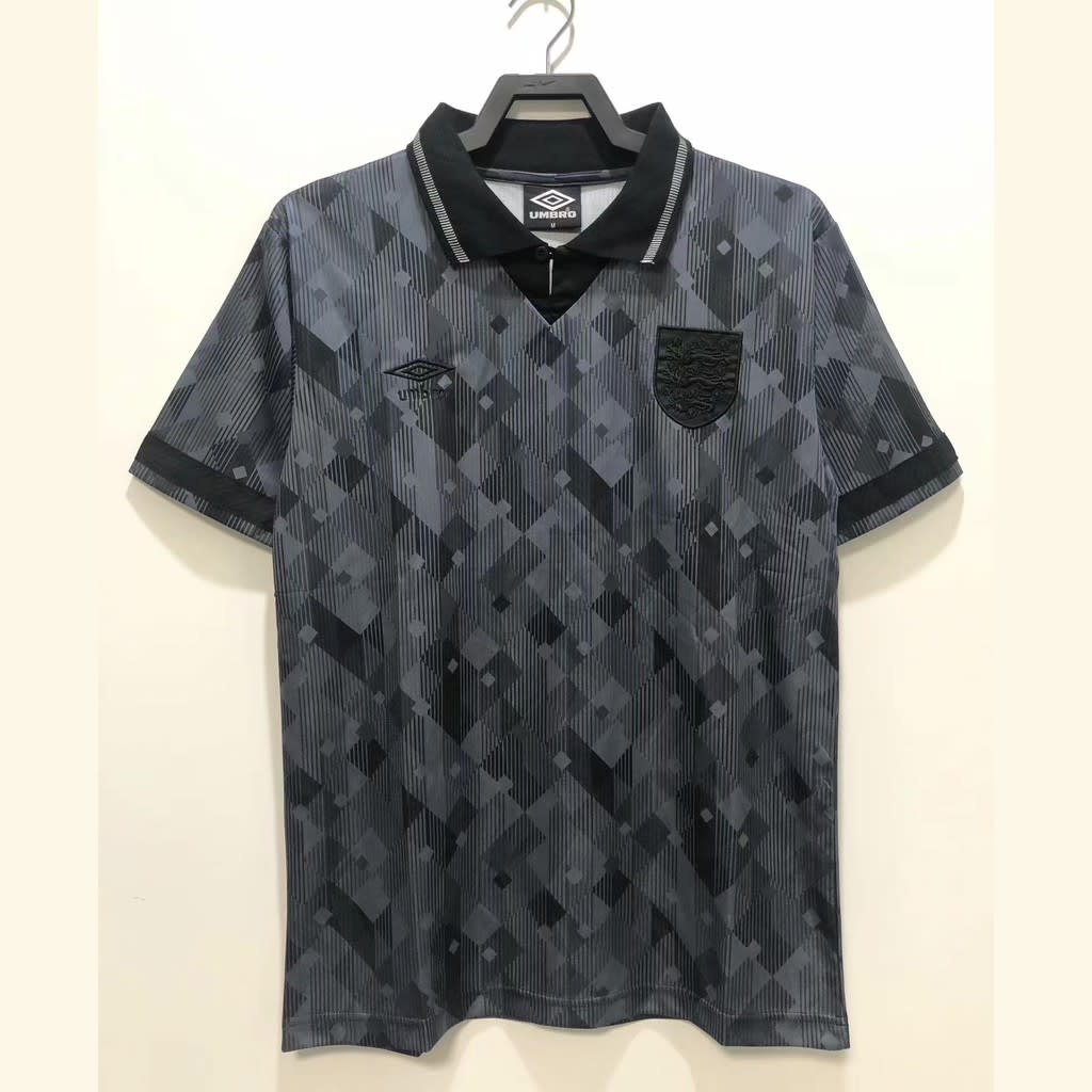 England Black Umbro collar - view 1