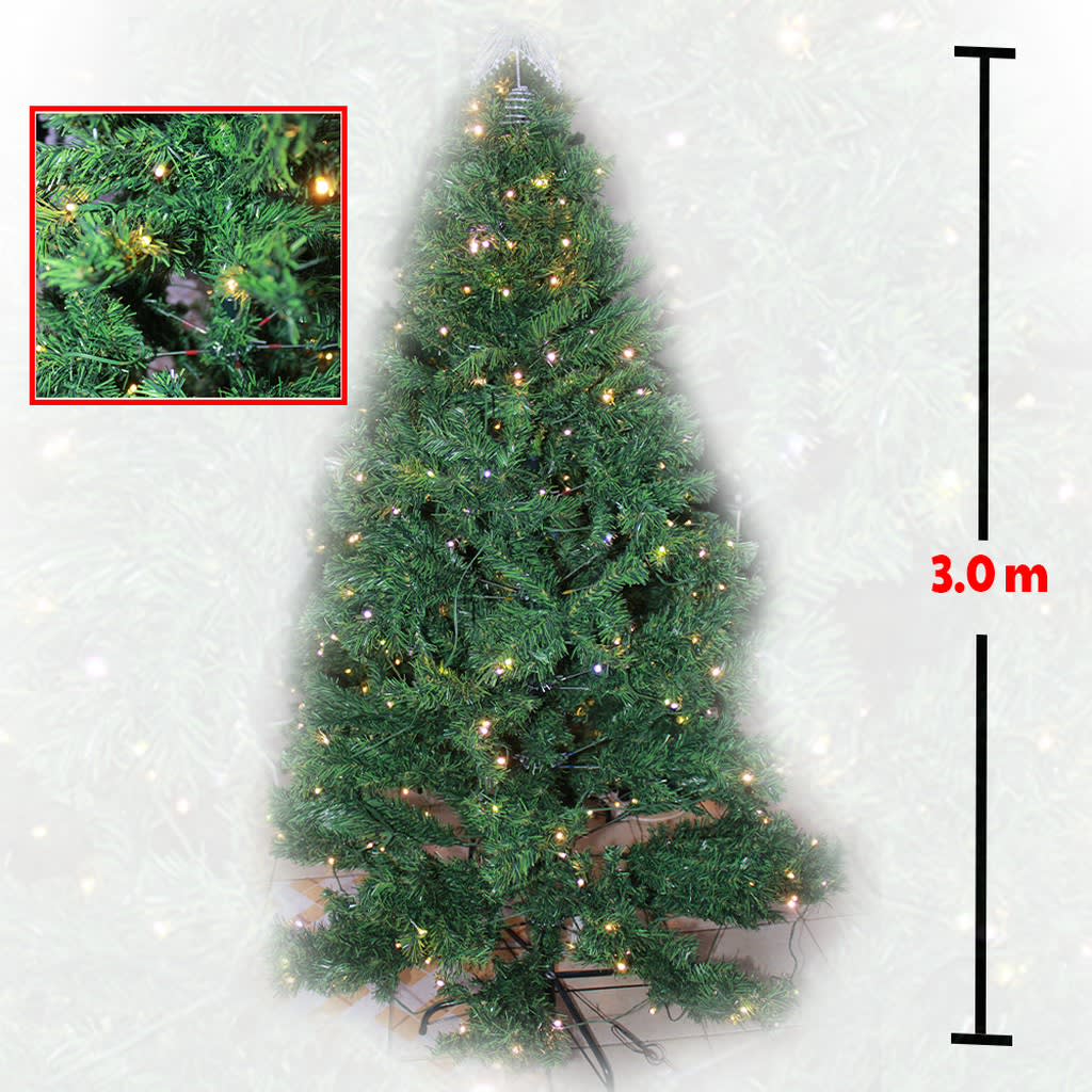 Christmas Tree With Lights - view 1