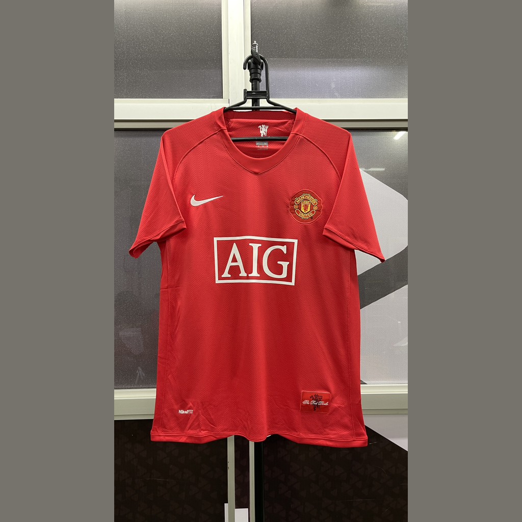 Man u AIG Red
