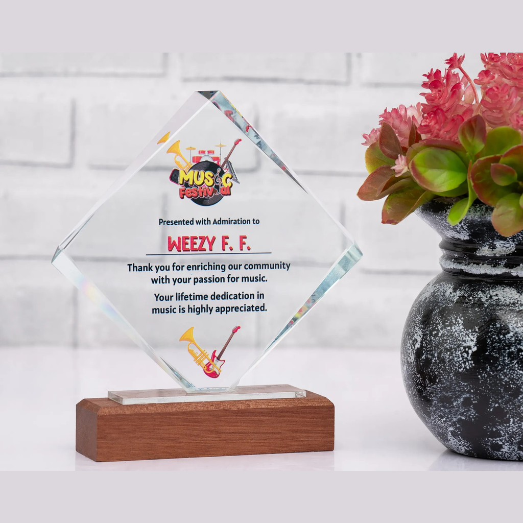 Glass Cube Award