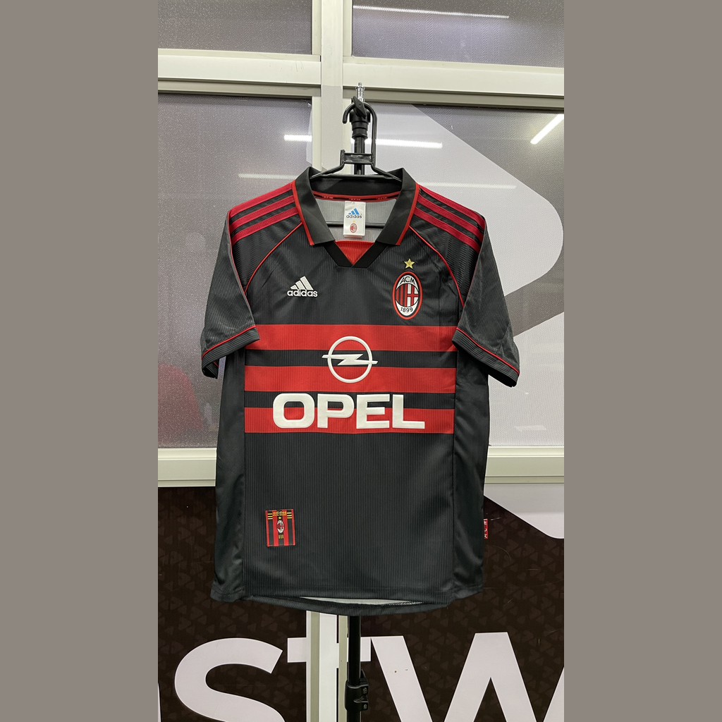 Ac Millan Black Opel Retro